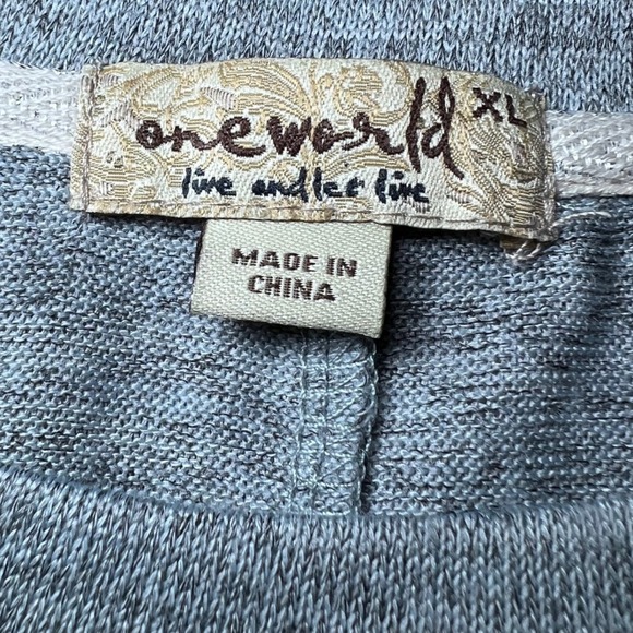 One World Teddy Bear Rhinestone Sweatshirt Womens XL Grey Live and Let Live Cozy - Picture 5 of 13